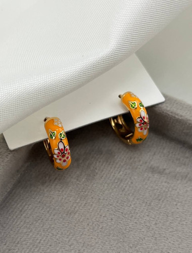 گوشواره حلقه ای میناکاری
