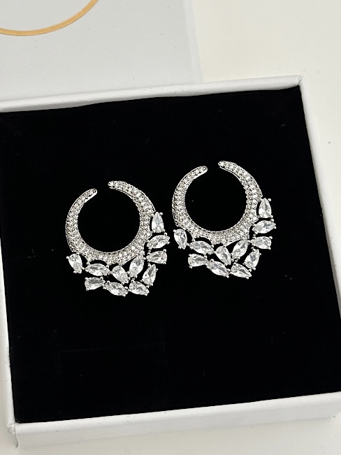 گوشواره جواهری