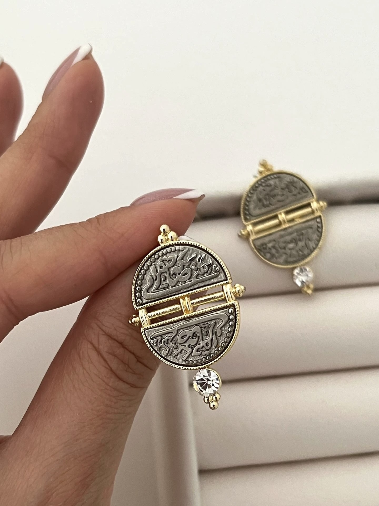 گوشواره سکه ای صاحبقرانی
